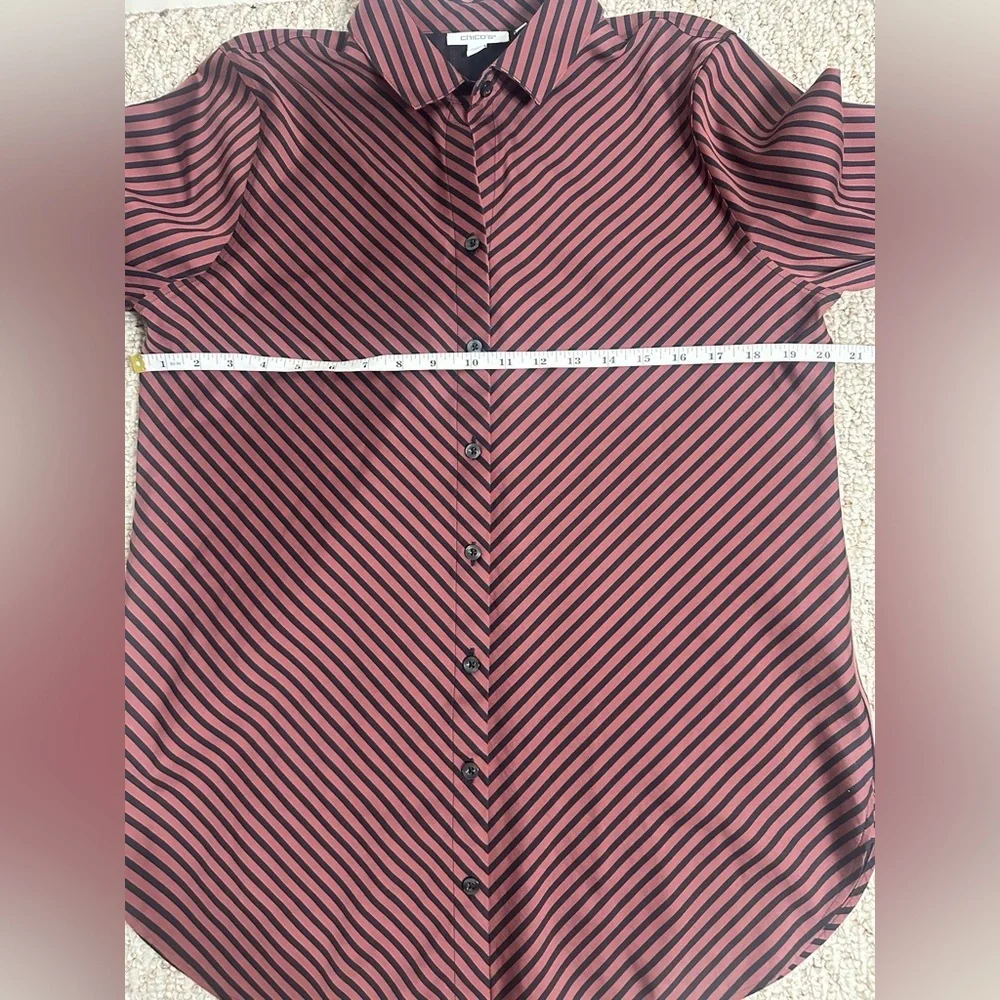 Chico’s Striped Button-Up Women's Top size 1 or Small - Picture 8 of 8